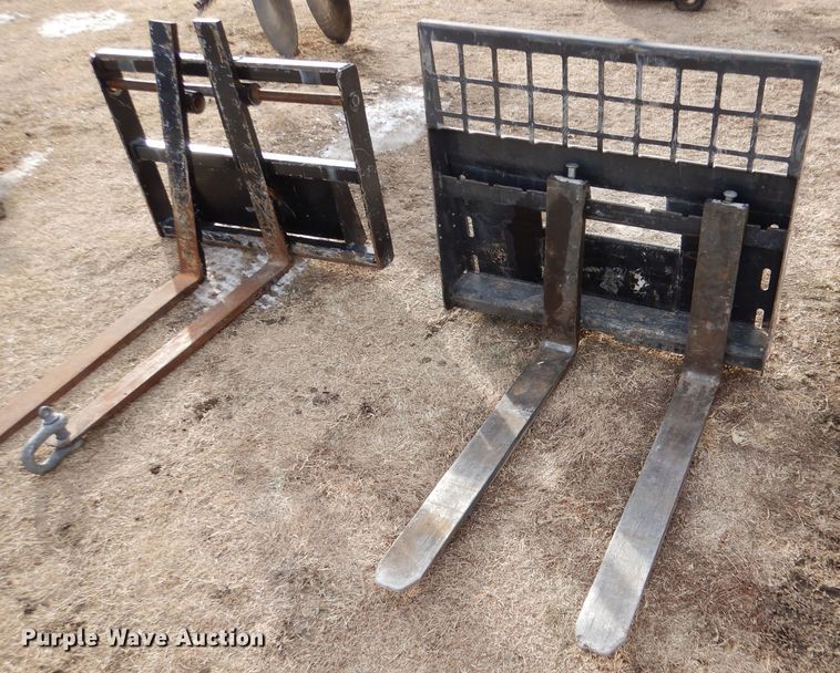 image for item IV9987 (2) 36" L compact utility loader forks