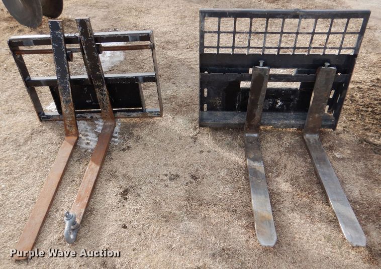 image for item IV9987 (2) 36" L compact utility loader forks