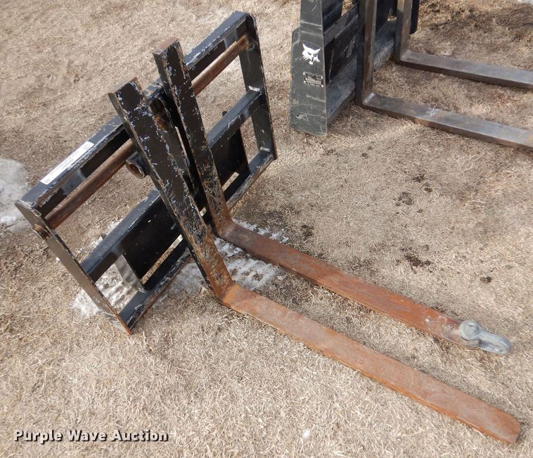 image for item IV9987 (2) 36" L compact utility loader forks