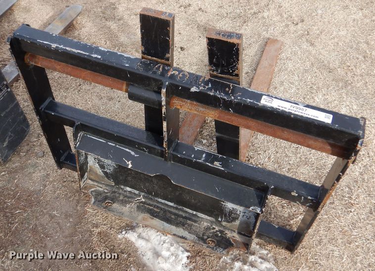 image for item IV9987 (2) 36" L compact utility loader forks