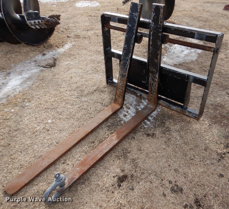 image for item IV9987 (2) 36" L compact utility loader forks