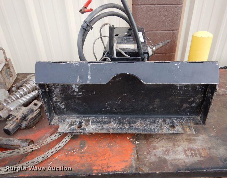 image for item IV9991 Ditch Witch  Roto Witch III compact utility loader boring unit