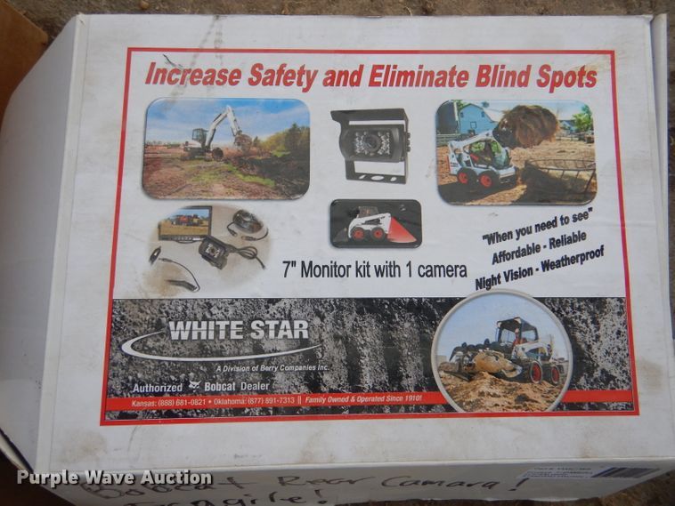 image for item IV9992 2015 Bobcat A770  skid steer loader