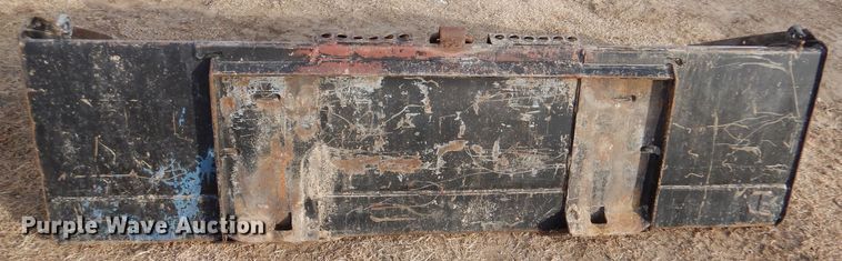 image for item IV9993 Bobcat 80" W skid steer bucket