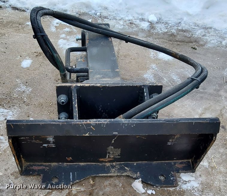 image for item IV9994 Compact utility loader breaker