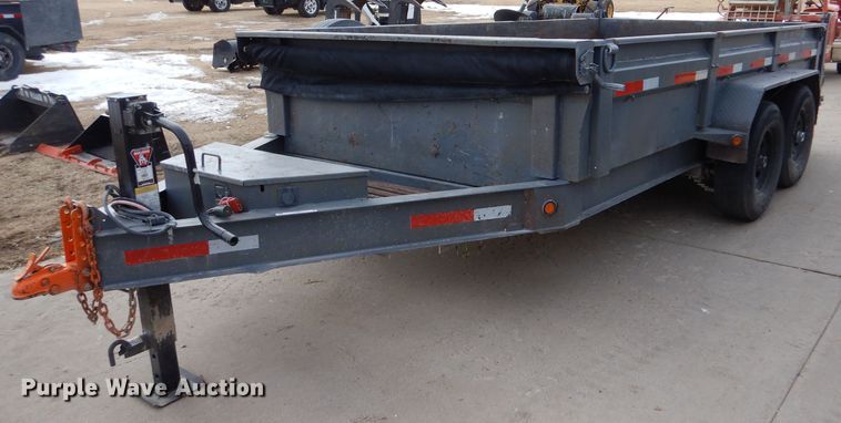 image for item IV9995 2015 Lamar  dump trailer