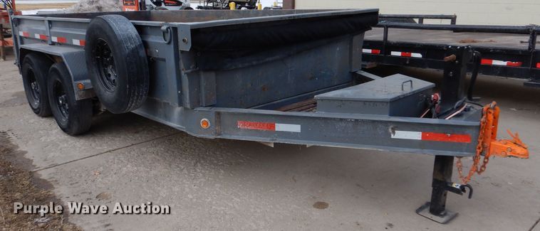 image for item IV9995 2015 Lamar  dump trailer