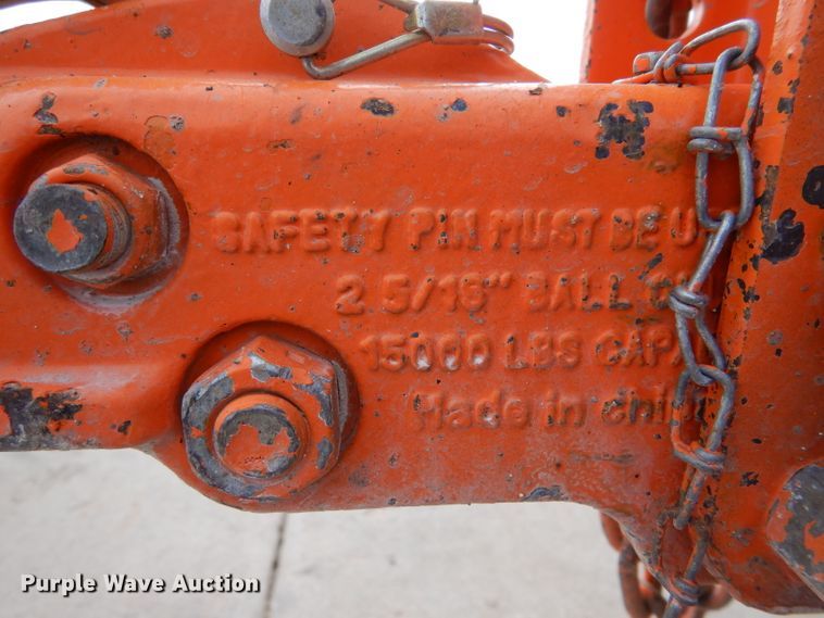 image for item IV9995 2015 Lamar  dump trailer