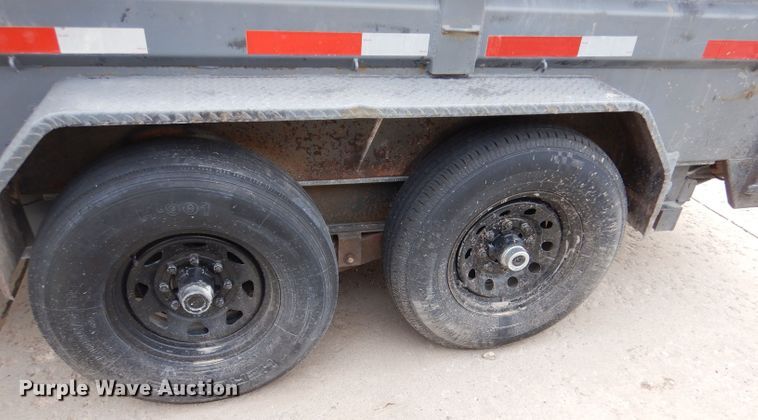 image for item IV9995 2015 Lamar  dump trailer
