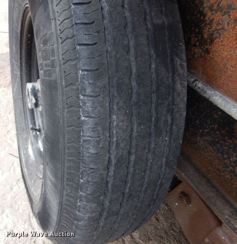 image for item IV9995 2015 Lamar  dump trailer