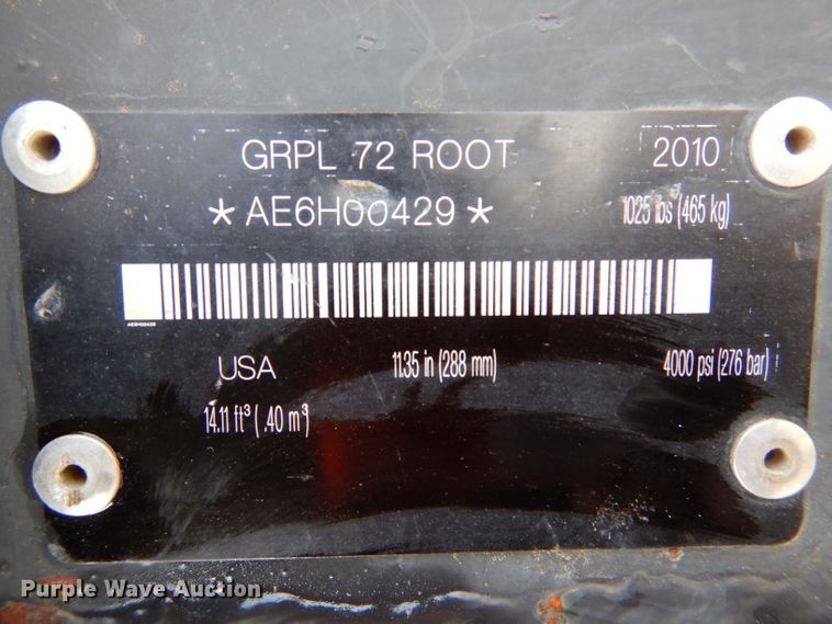 image for item IV9996 Bobcat 72"W skid steer grapple bucket