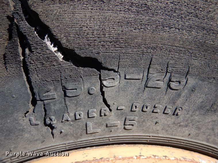 image for item JD9427 Kawasaki 95Z  wheel loader