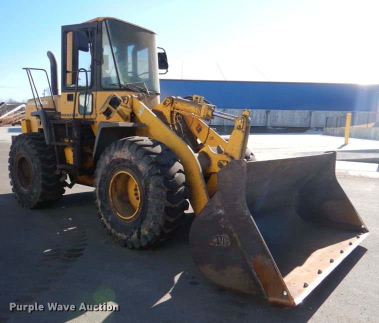 image for item JD9428 1997 Komatsu WA250-3L  wheel loader