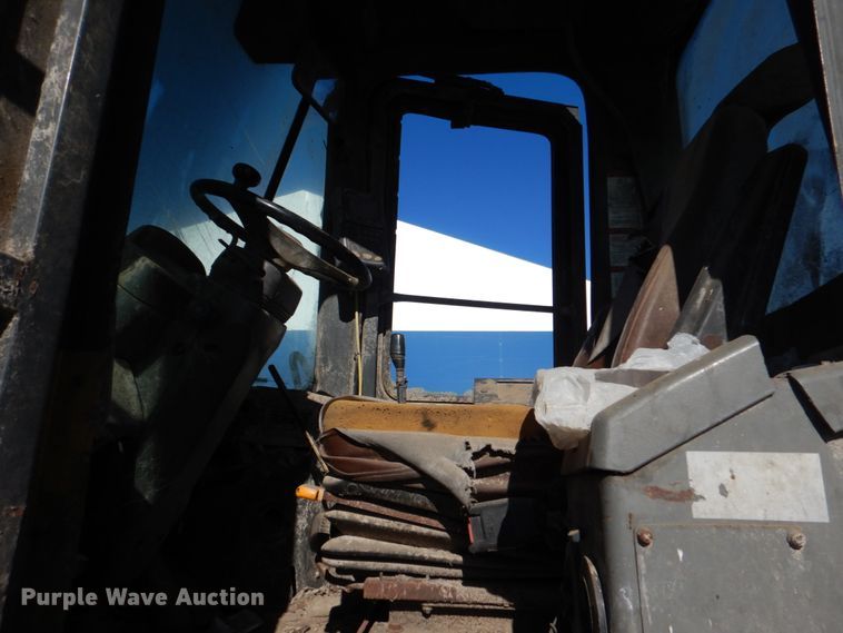 image for item JD9428 1997 Komatsu WA250-3L  wheel loader