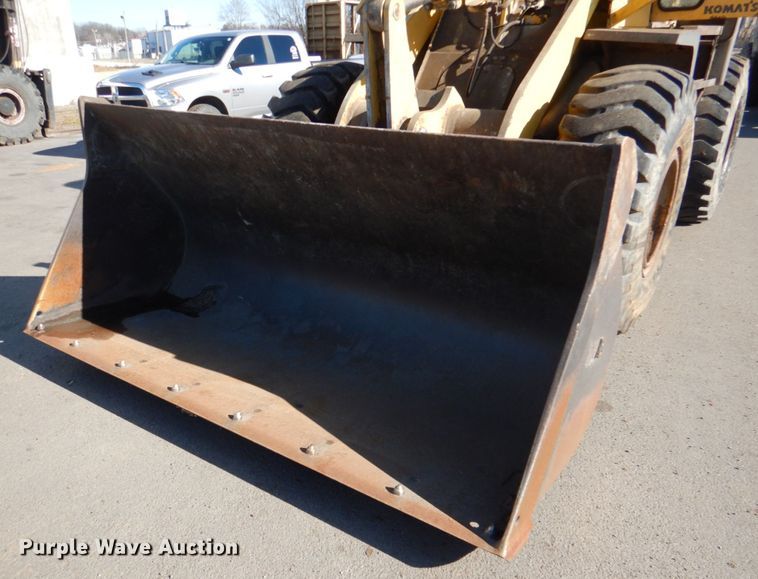 image for item JD9428 1997 Komatsu WA250-3L  wheel loader