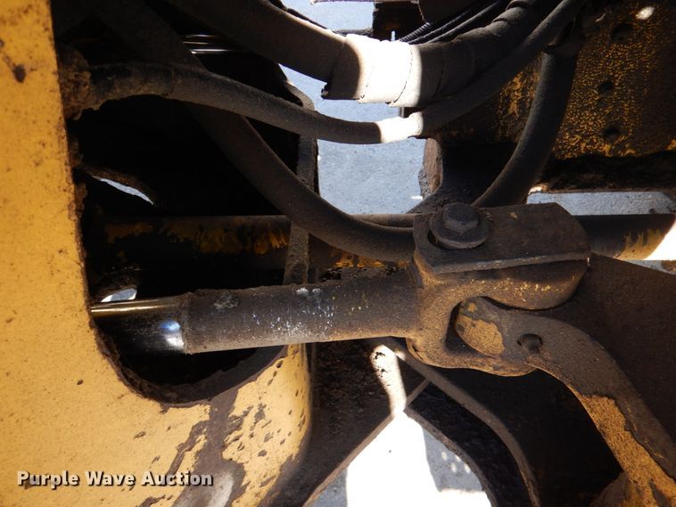 image for item JD9428 1997 Komatsu WA250-3L  wheel loader