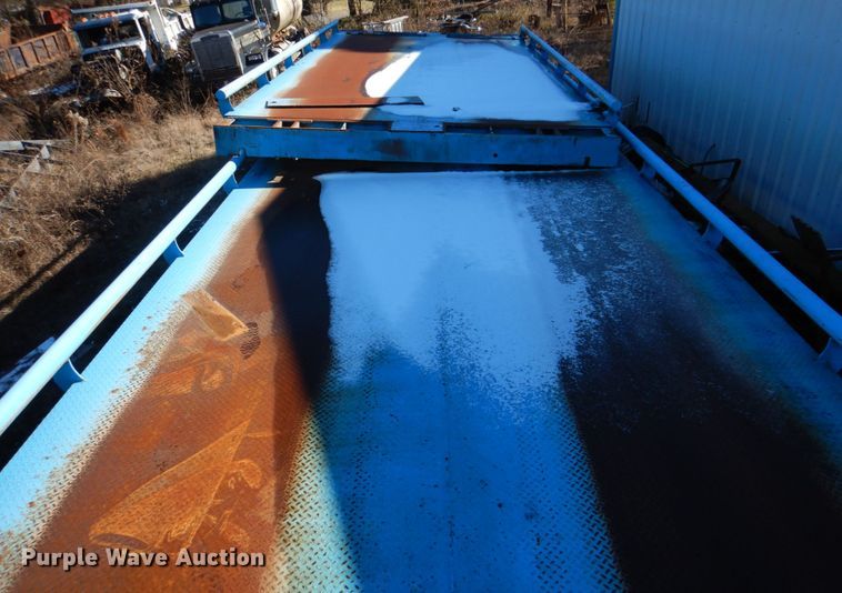 image for item JD9429 2009 Avery Weigh-tronix BMS 7011-100T  truck scale