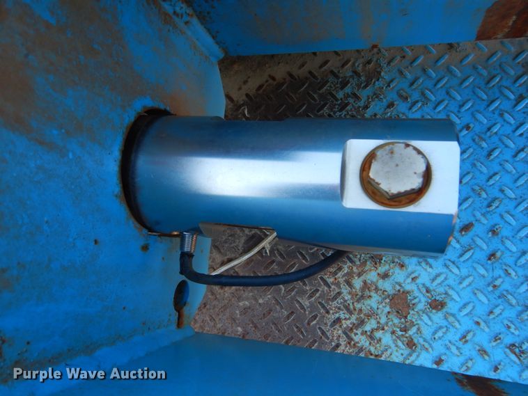 image for item JD9429 2009 Avery Weigh-tronix BMS 7011-100T  truck scale