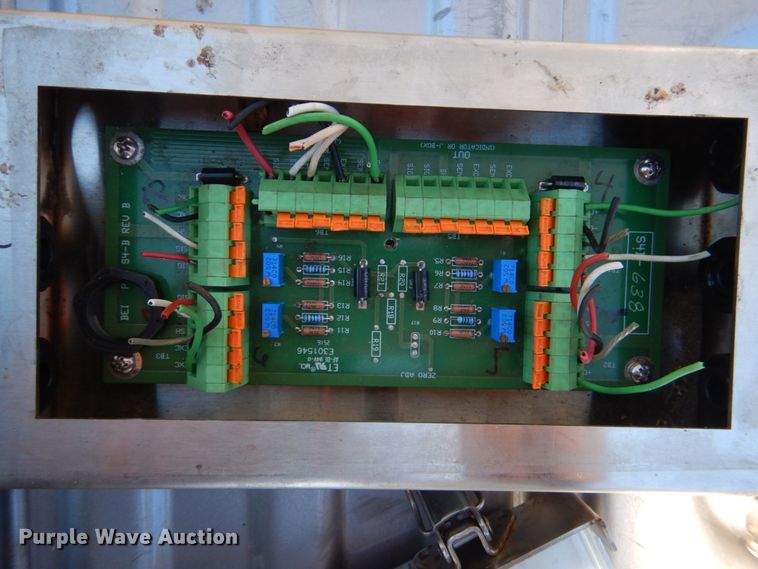 image for item JD9429 2009 Avery Weigh-tronix BMS 7011-100T  truck scale