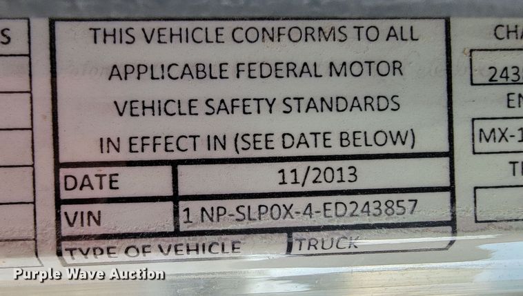 image for item JE9112 2014 Peterbilt 365  crane truck