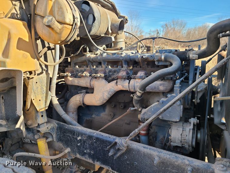 image for item JG9263 1999 Mack CH613  dump truck