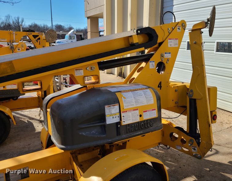 image for item JG9272 2014 Haulotte 3632T  boom lift