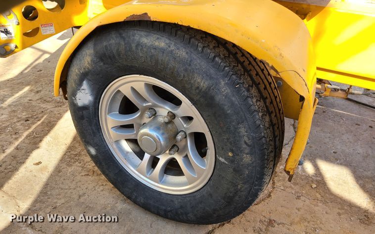 image for item JG9272 2014 Haulotte 3632T  boom lift