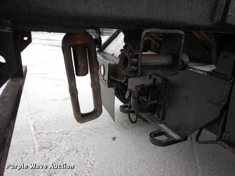 image for item JH9919 2004 Mack Granite CV700  roll-off container truck