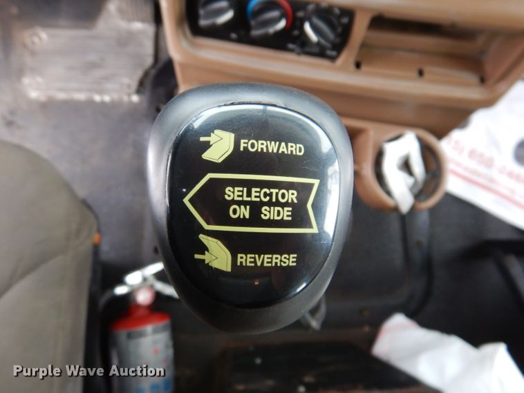 image for item JH9919 2004 Mack Granite CV700  roll-off container truck