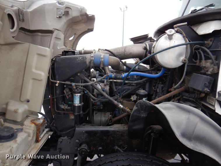 image for item JH9919 2004 Mack Granite CV700  roll-off container truck