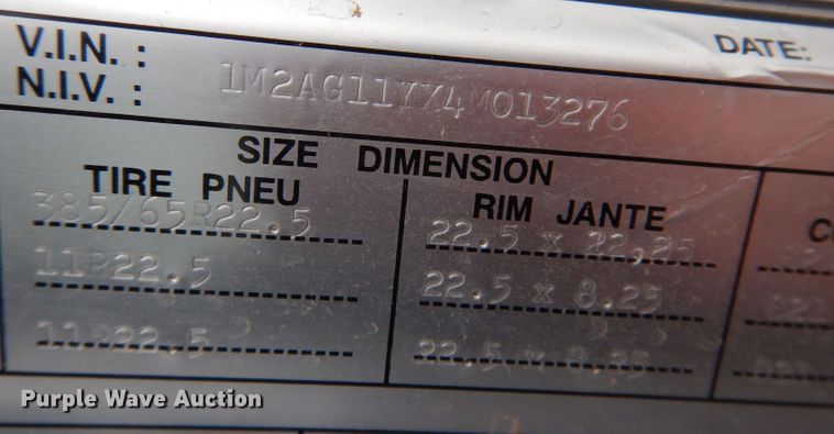 image for item JH9919 2004 Mack Granite CV700  roll-off container truck