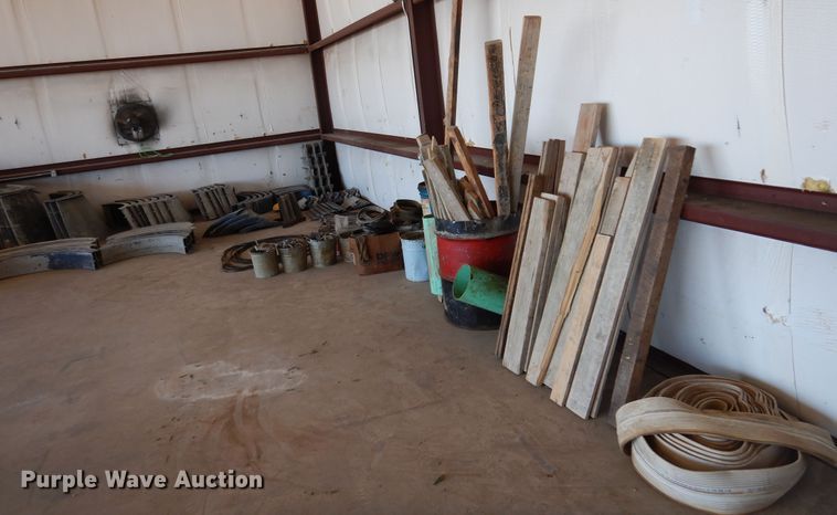 image for item JJ9683 Manhole cover concrete forms