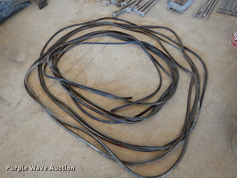 image for item JJ9683 Manhole cover concrete forms