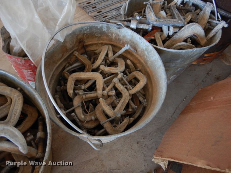 image for item JJ9683 Manhole cover concrete forms