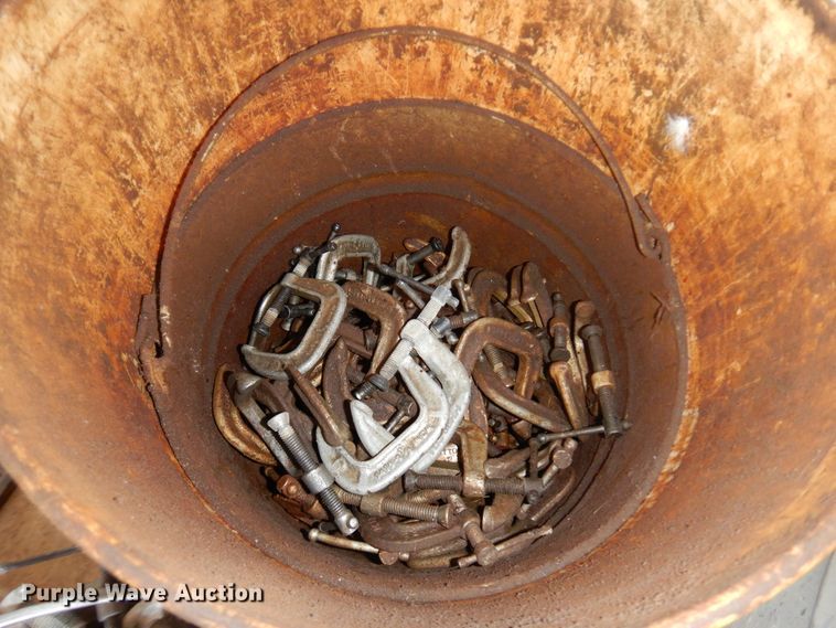 image for item JJ9683 Manhole cover concrete forms