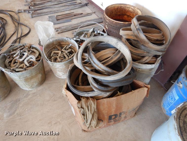 image for item JJ9683 Manhole cover concrete forms