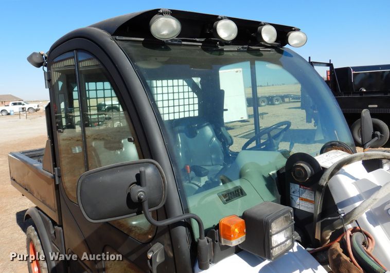 image for item JJ9684 2004 Bobcat 5600  utility vehicle