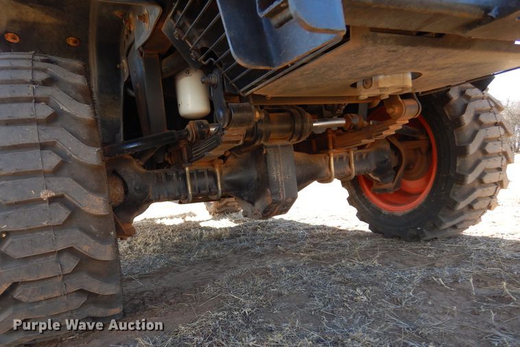 image for item JJ9684 2004 Bobcat 5600  utility vehicle