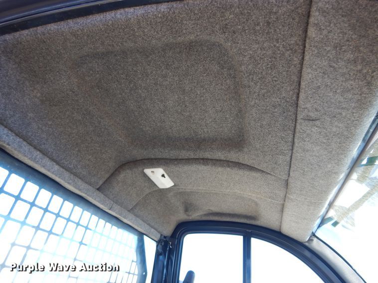 image for item JJ9684 2004 Bobcat 5600  utility vehicle