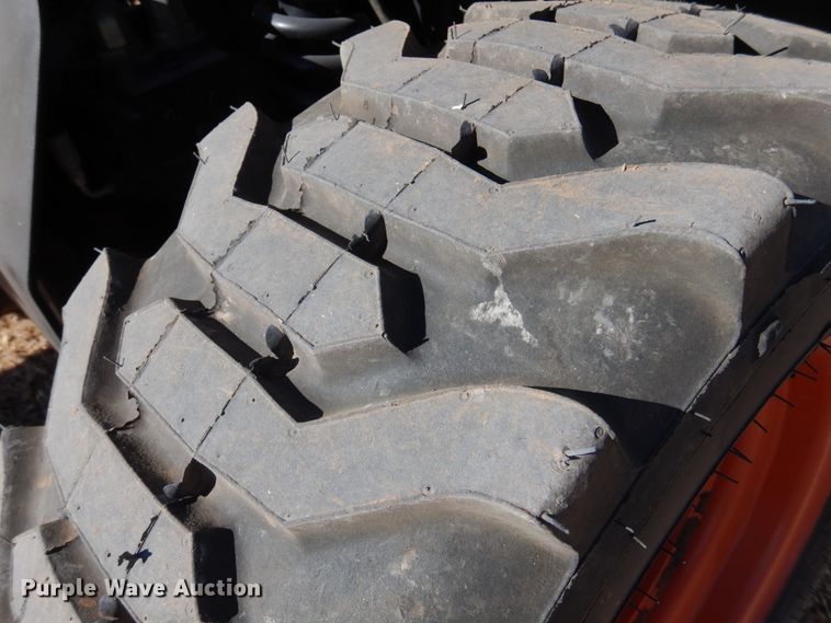 image for item JJ9684 2004 Bobcat 5600  utility vehicle