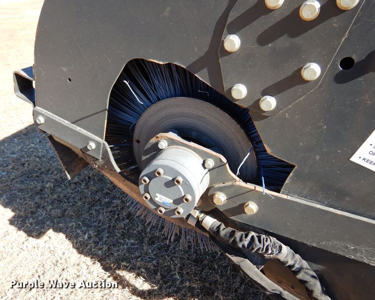 image for item JJ9688 2016 Bobcat 84" W skid steer broom