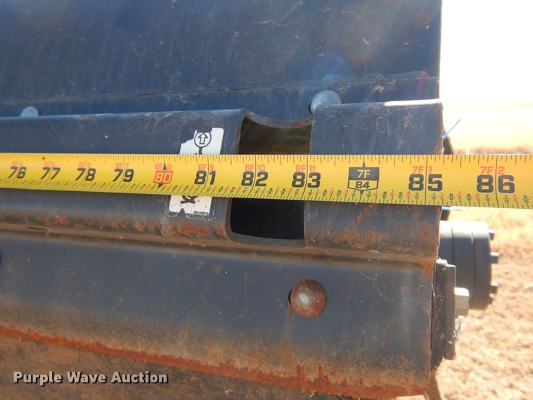 image for item JJ9688 2016 Bobcat 84" W skid steer broom