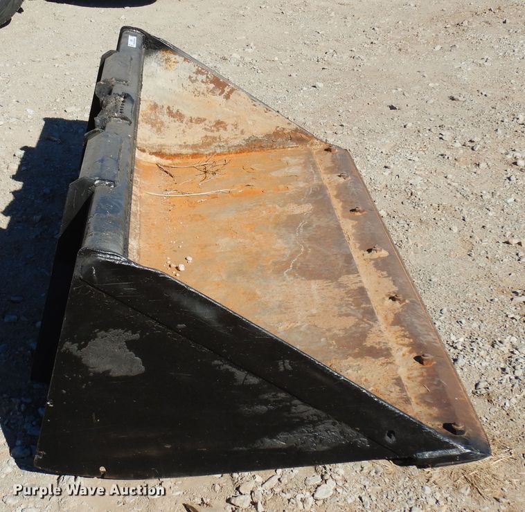 image for item JJ9689 75" W skid steer bucket