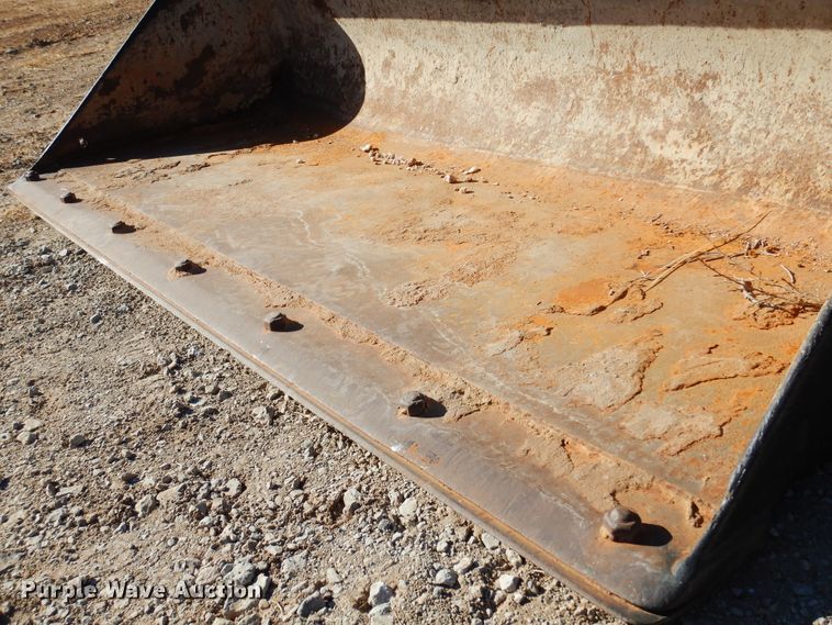 image for item JJ9689 75" W skid steer bucket