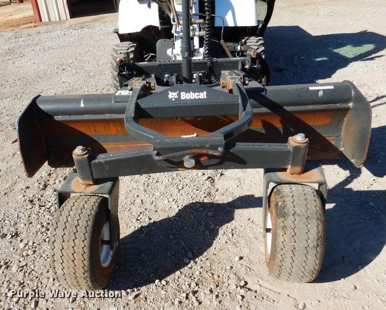 image for item JJ9690 2019 Bobcat 84" W skid steer grader