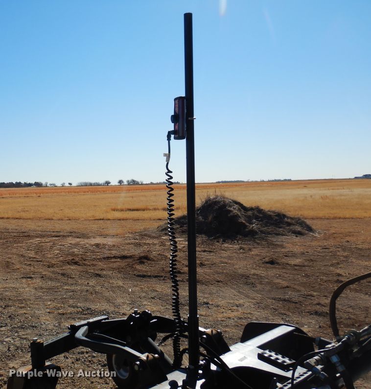 image for item JJ9690 2019 Bobcat 84" W skid steer grader