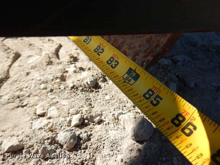 image for item JJ9690 2019 Bobcat 84" W skid steer grader