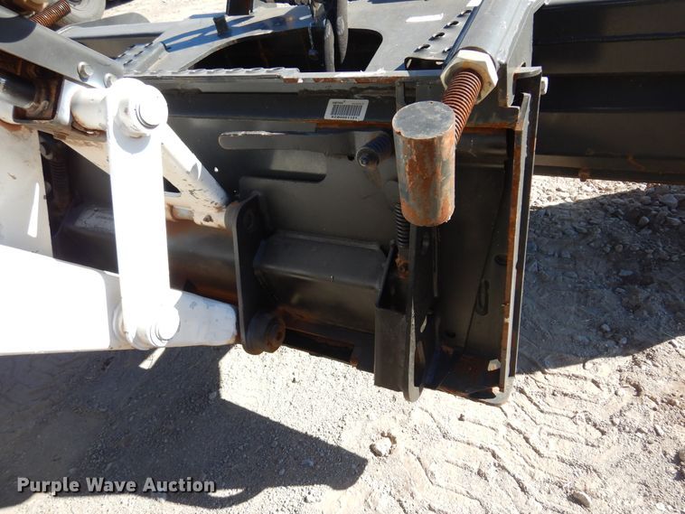 image for item JJ9690 2019 Bobcat 84" W skid steer grader