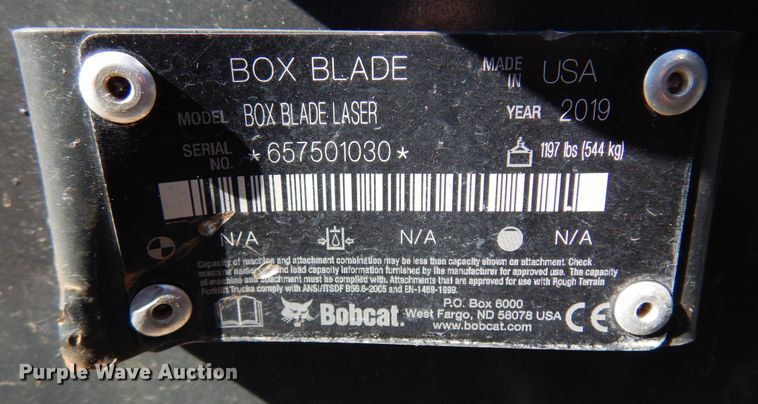 image for item JJ9690 2019 Bobcat 84" W skid steer grader