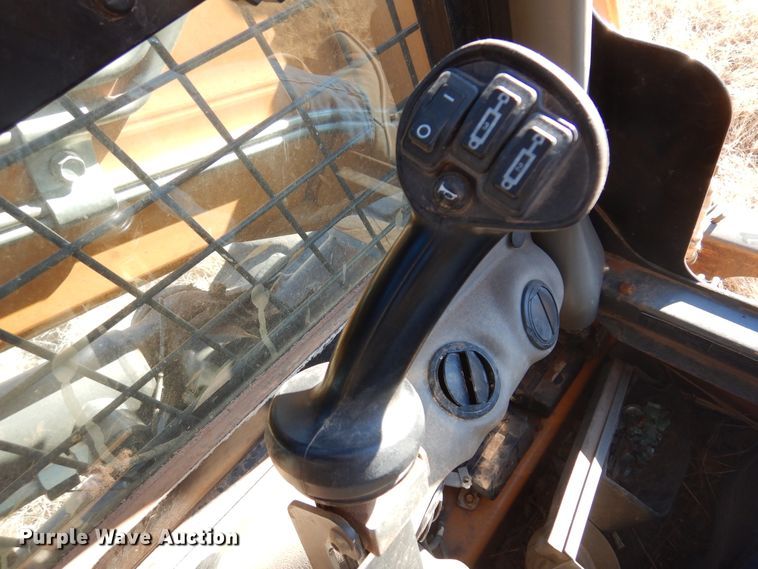 image for item JJ9691 2013 Case SV250  skid steer loader